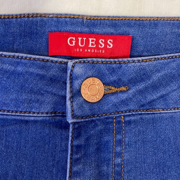 Guess - Size 29 - Full length - Stretch material - Excellent Condition - Picture 3 of 3